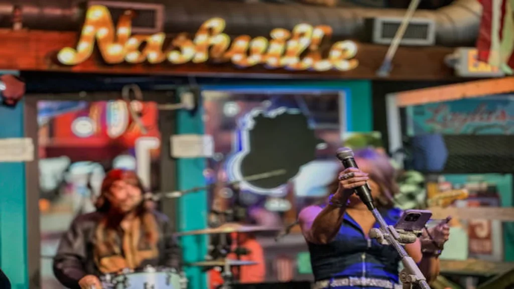 Visiting Jason Aldean Restaurant Nashville: Insider Tips