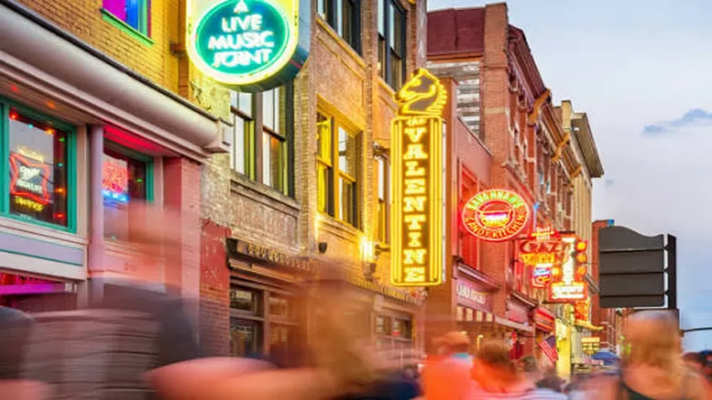 Nashville Restaurants:Hot Chicken, Fine Dining & More